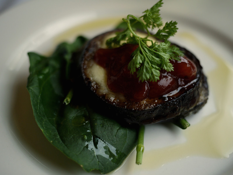 Dining on the Indian Pacific Train